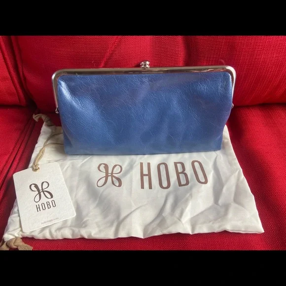 ✨SOLD✨ NWT ~ Hobo Lauren Clutch Wallet - Picture 4 of 11